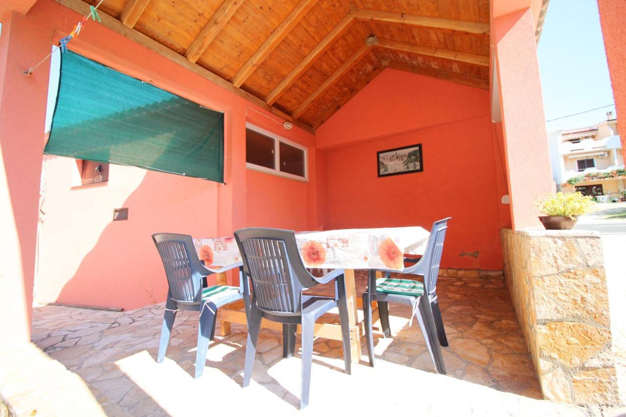 Dubravka Appartement Dinjiška Buitenkant foto
