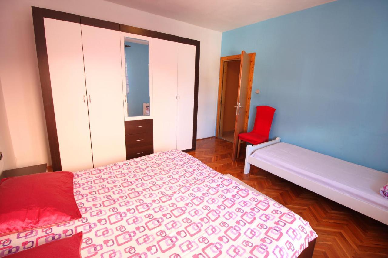 Dubravka Appartement Dinjiška Buitenkant foto