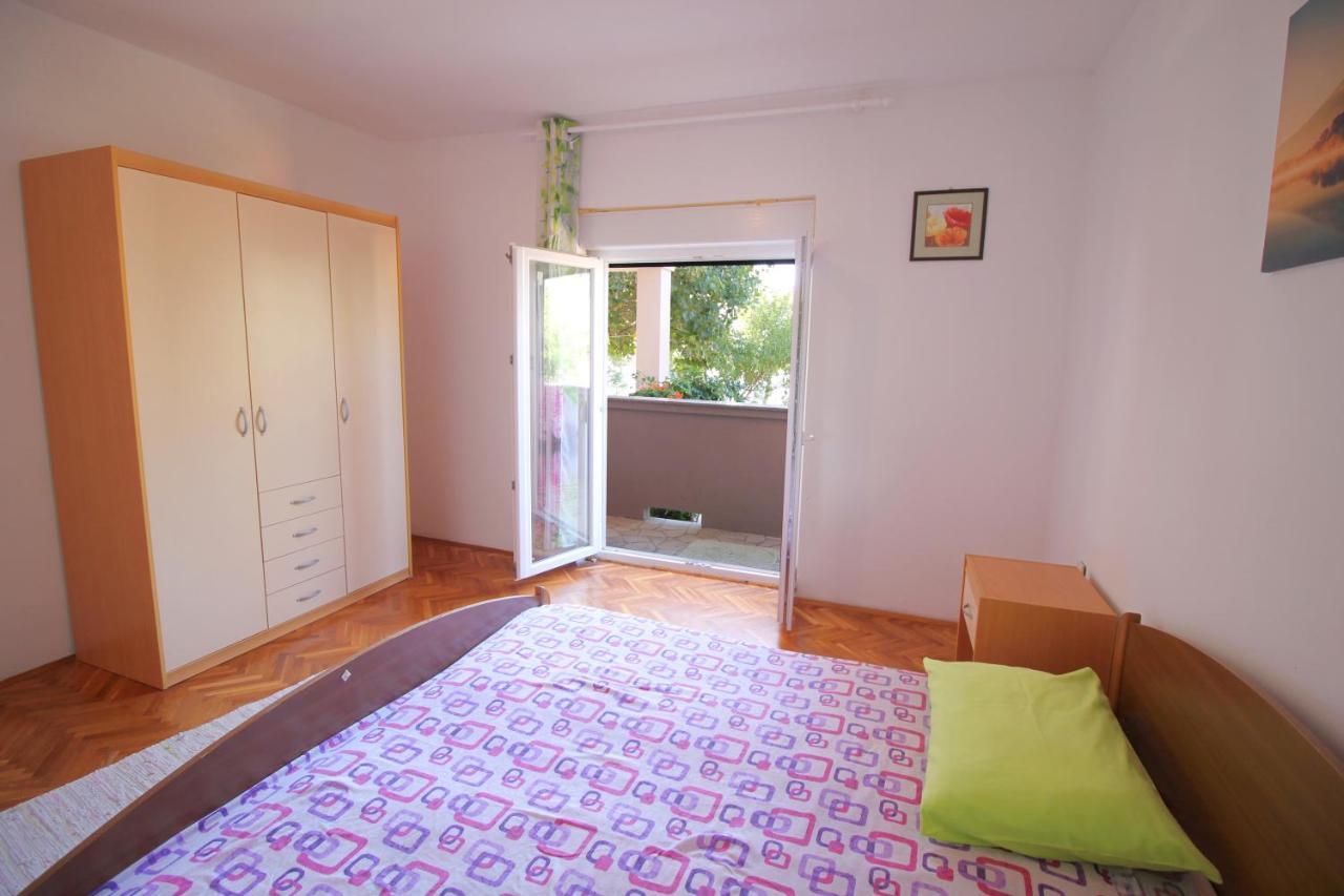 Dubravka Appartement Dinjiška Buitenkant foto