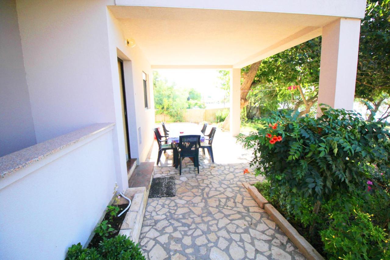 Dubravka Appartement Dinjiška Buitenkant foto