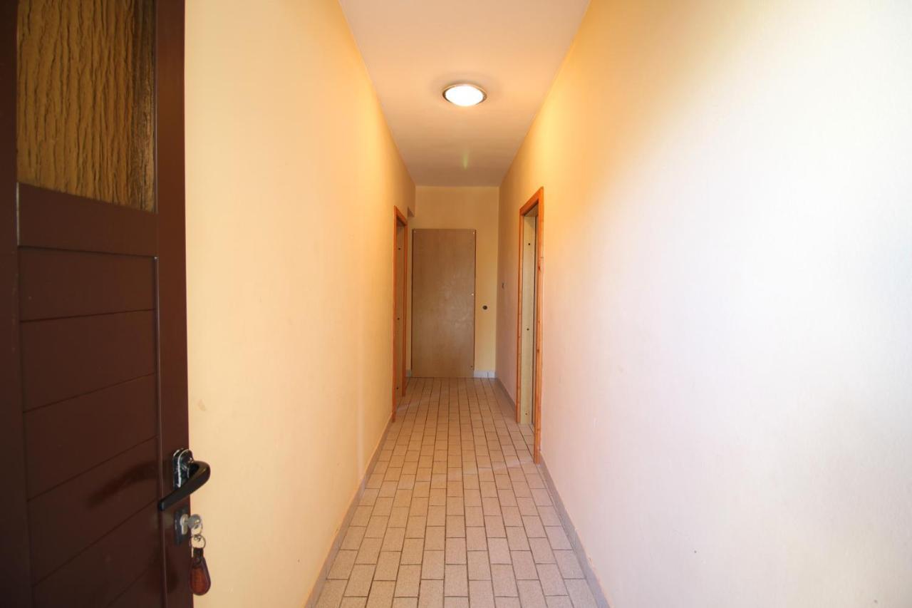 Dubravka Appartement Dinjiška Buitenkant foto