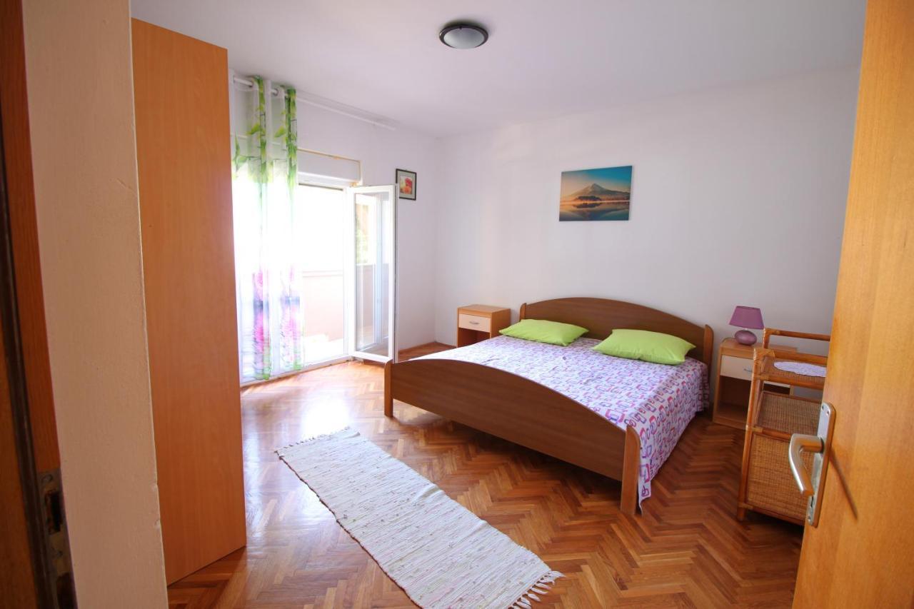 Dubravka Appartement Dinjiška Buitenkant foto