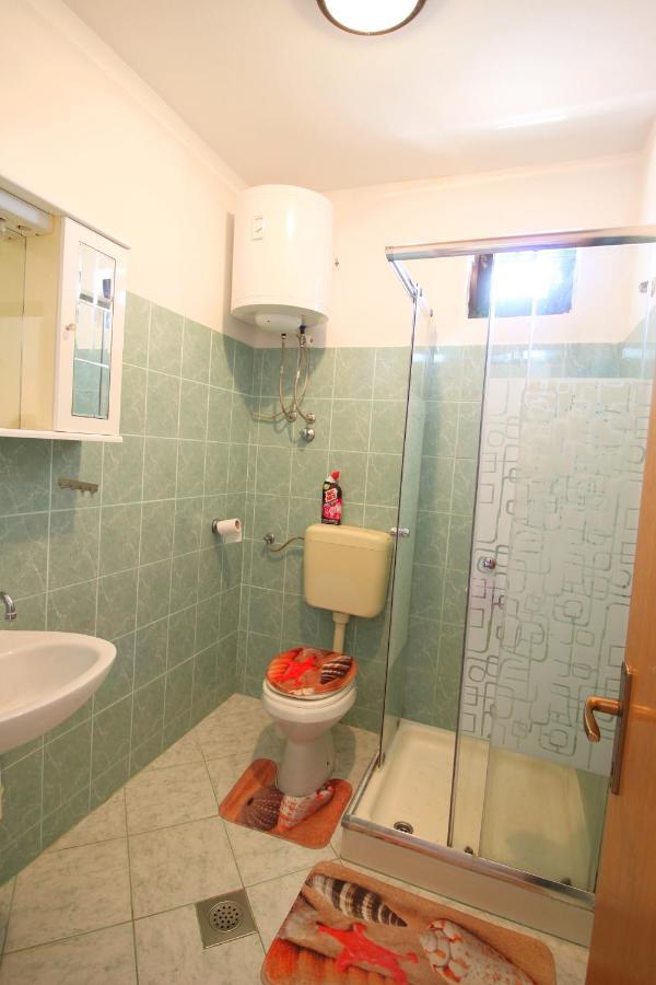 Dubravka Appartement Dinjiška Buitenkant foto
